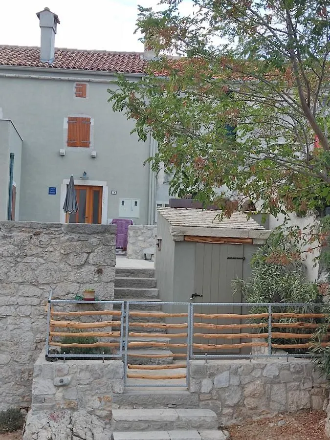 Ustrine House Tuna קרואטיה